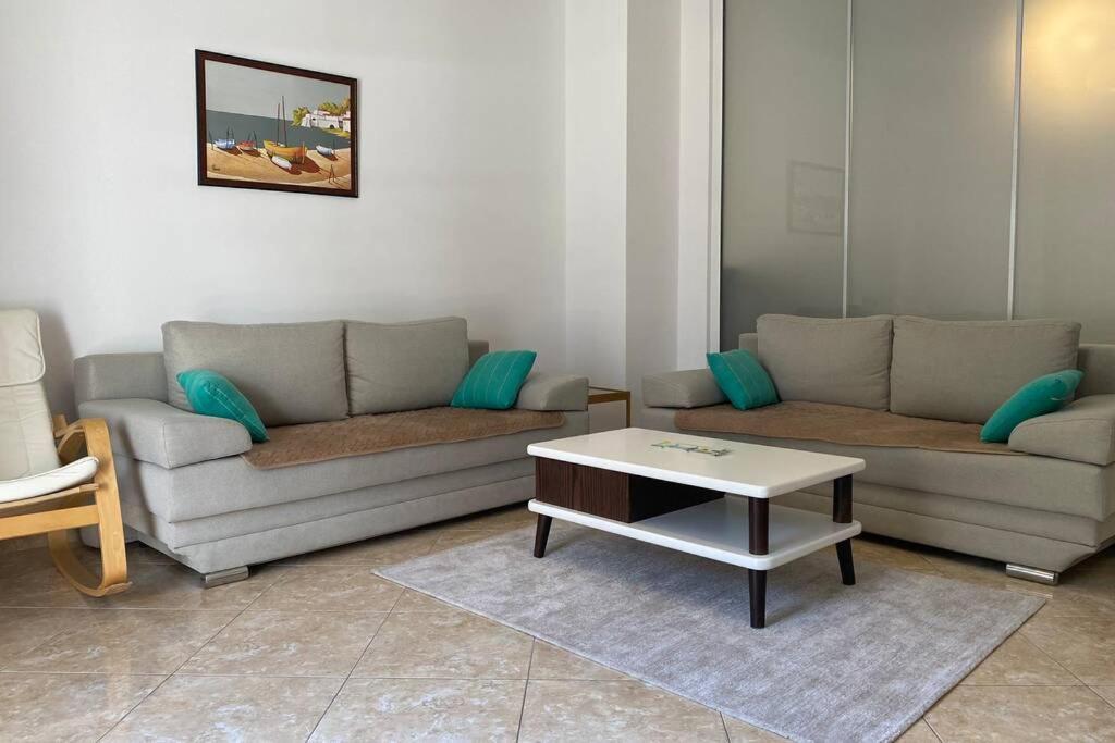 City Beach Apartment Sarandë Eksteriør bilde